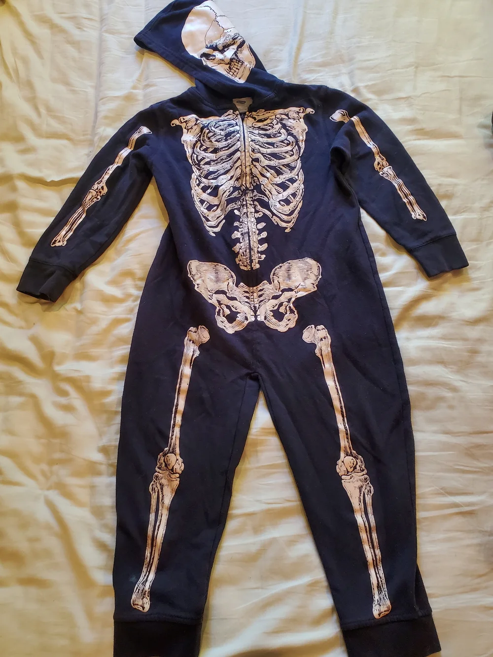 Old Navy Glow In The Dark Skeleton Onesie Jumpsuit Kids Size XS 5 Halloween